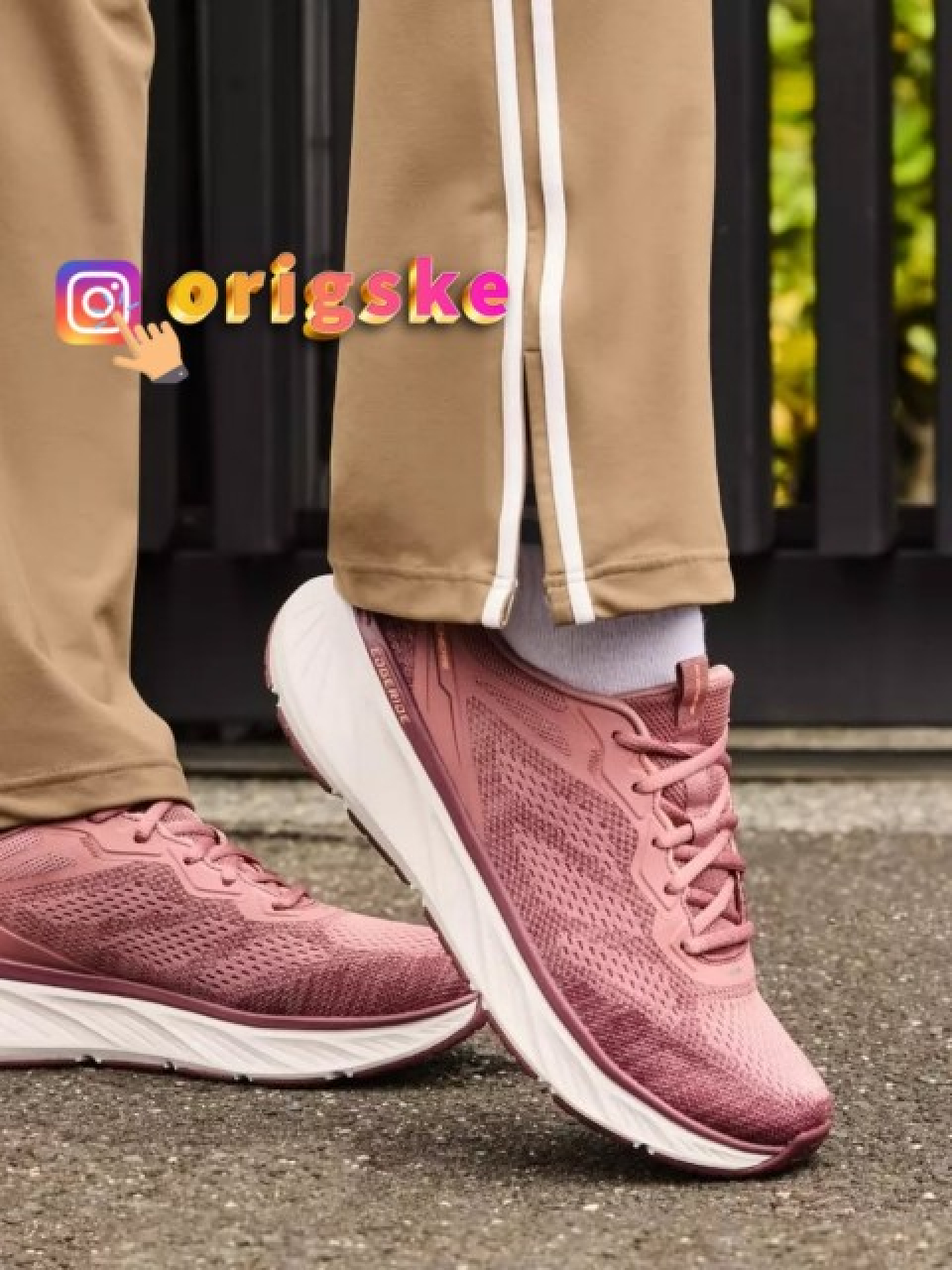 نمایندگی کفش اسکیچرز